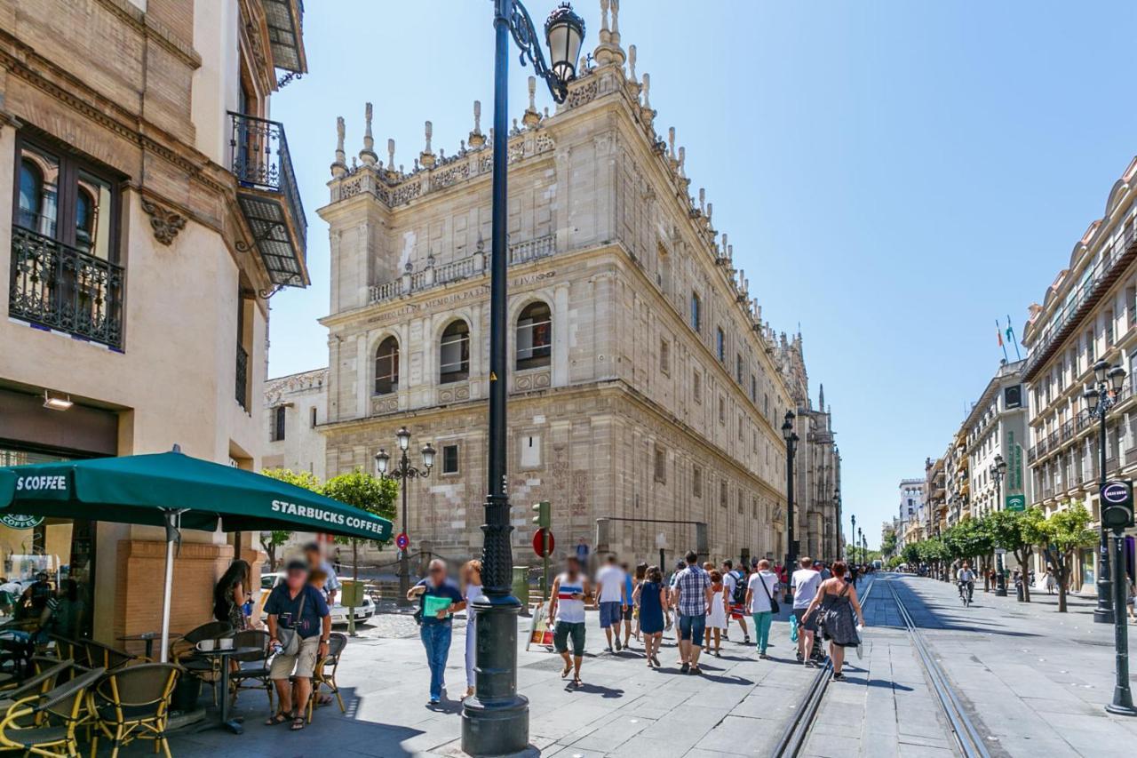 Apartamentos Catedral Sevilla Kültér fotó