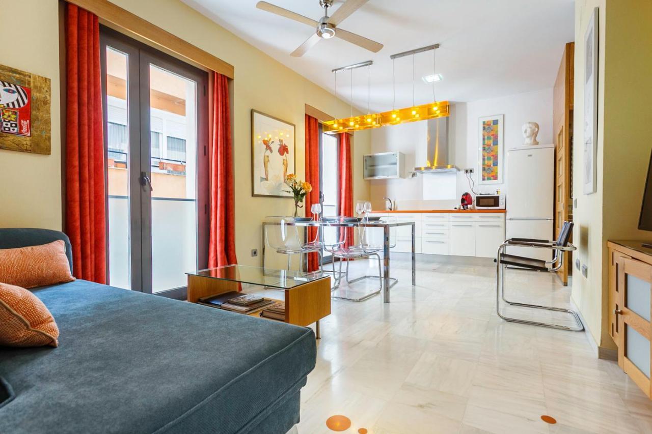 Apartamentos Catedral Sevilla Kültér fotó