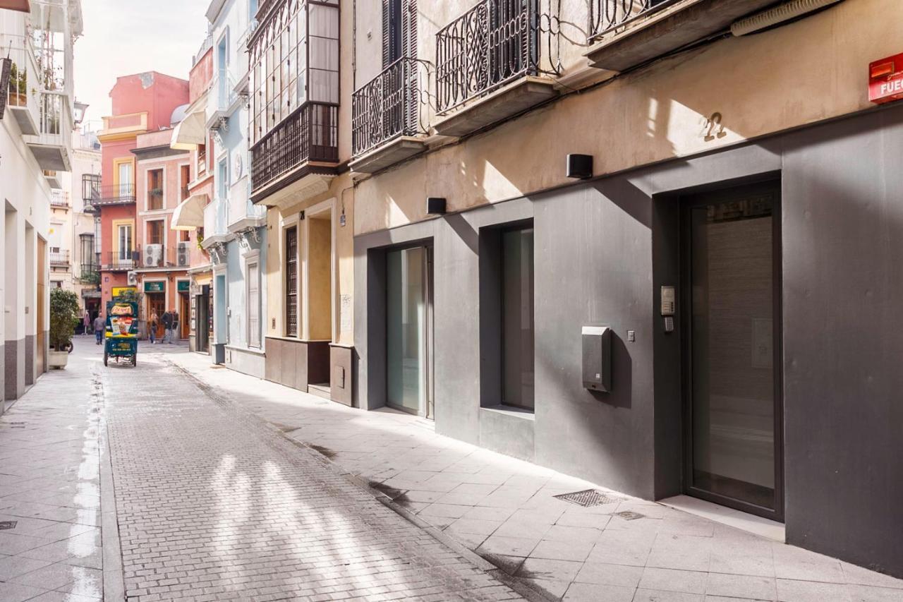 Apartamentos Catedral Sevilla Kültér fotó
